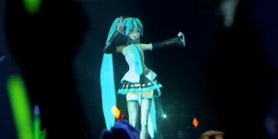 Ini Dia Si Penyanyi Cantik Yang Akan Konser di Indonesia, Miku!