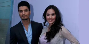 Ini Formasi Lengkap Keluarga Nita Sofiani Saat Resepsi Pernikahan