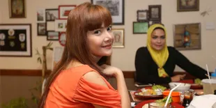 Ini Kesibukan Irma Dharmawangsa di Bulan Suci Ramadan