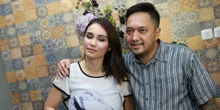Ini Yang Bikin Feby Febiola Jatuh Cinta Dengan Franky Sihombing