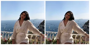 Inspirasi Gaya Tas Pinggang ala Kylie Jenner, Effortless Stylish!