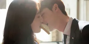 Intip BTS Adegan Ciuman Park Shin Hye & Lee Jong Suk