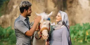 Irish Bella Putuskan Berhijab, Ammar Zoni Puji Kecantikannya Melebihi Bidadari