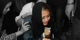 Istri Herman Seventeen Trauma Pernah Alami Tsunami di Aceh