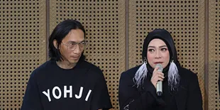Istrinya Jadi Bahan Tertawaan, Suami Melly Goeslaw Layangkan Protes di Instagram