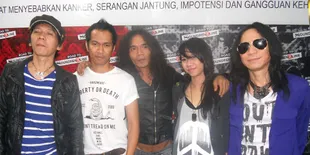 Slank Tampil Tanpa Ivanka di Road to Soundrenaline