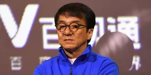 Jackie Chan Dikabarkan Terkena Virus Corona dan Dikarantina, Ini Fakta Aslinya
