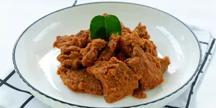 Jadi Favoritnya Warga Lokal, Ini Lho Kreasi Rendang yang Sedapnya Maksimal