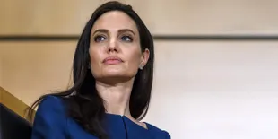 Jadi Ibu Dari 6 Orang Anak, Bagaimana Perasaan Angelina Jolie?