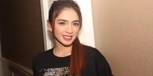 Jadi Pacar Pamela Bowie, Angel Karamoy Sempat Mengira REVA GUNA GUNA Film Horor Murah