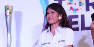 Jadi Pembawa Obor Asian Games 2018, Dian Sastro Giat Latihan Lari