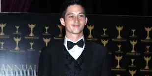 Jadi Publik Figur, Mike Lewis Akui Banyak Keluar Uang