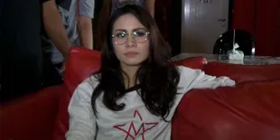 Jadi Vokalis, Ini Beberapa Tips Menjaga Suara Ala Momo Geisha