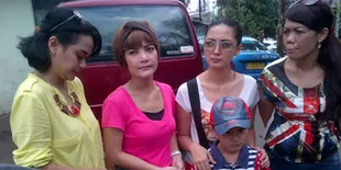 Jakarta Banjir, Gabungan Artis Indonesia Berpeduli Lakukan Baksos