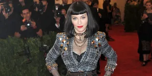 Jalani Pemotretan Panas, Madonna Curhat Soal Gay dan Hak Wanita