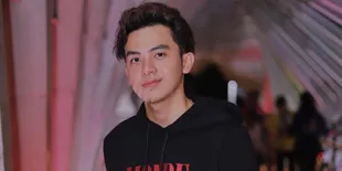 Jalankan Perawatan Wajah Sampai Sekarang, Dede Satria Mengaku Semakin Glowing dan Ganteng