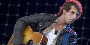 James Morrison Terkesan Dengan Meriahnya Fans Indonesia