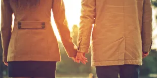 Jatuh Cinta Dengan Sahabat? Ini Soundtrack Yang Pas Buat Kamu