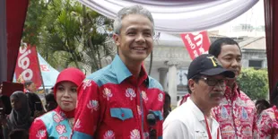 Jelang FFI, Ribuan Warga Semarang Antusias Sambut Pawai