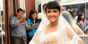 Jelang Nikah, Jupe Dipusingkan Soal Anggaran Transportasi