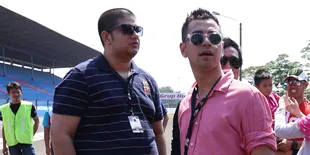 Jelang Pernikahan, Raffi Belum Juga Ambil Cuti