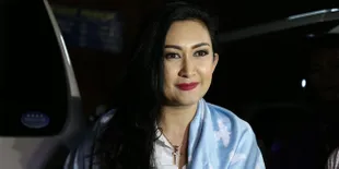 Jenguk Jupe, Nafa Urbach Pilih Cerita Masa Lalu Yang Bahagia