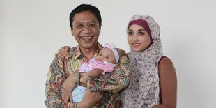 Jenguk Suami, Septy Sanustika Bicarakan Tentang Anak