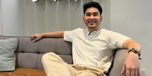 Jesenn Bawa Pesan Positif Agar Selalu Percaya Hari Esok yang Lebih Baik Lewat Single 'Baik Adanya'