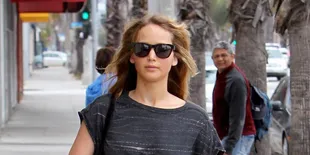 Jennifer Lawrence Akhirnya Kembali Pada Pacar Lama