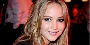 Jennifer Lawrence: 'CATCHING FIRE' Seperti Naik Kelas SMA