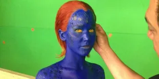 Jennifer Lawrence Kembali Tampil Buruk Rupa