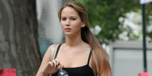 Jennifer Lawrence Pamer Rambut Baru, Makin Hot?