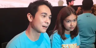 Jerome Kurnia - Rebecca Klopper Bangga Jadi Bintang Utama di Film 'SENIOR'