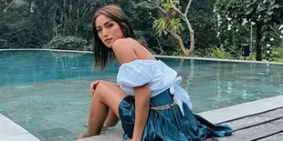 Jessica Iskandar Pamer Perut Super Langsing, Makin Rajin Olahraga Sejak Pindah ke Bali