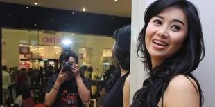 Jika Diundang, Selfi Nafilah Siap Datang ke Pernikahan Iwa K