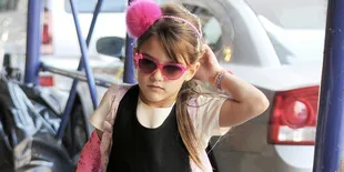 Jika Katie Holmes dan Suri Cruise Bertengkar di Depan Umum