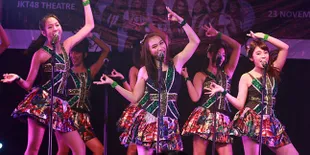 JKT48 Hibur Para Konsumen Produk SHARP