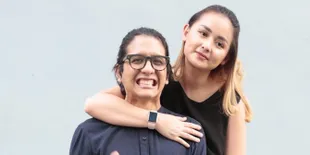 Joanna Alexandra Tak Pernah Sembunyikan Kesedihan di Depan Anak-Anak