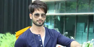 Joget Duo Ala Shahid Kapoor dan Misha, Si Baby Melonjak Girang