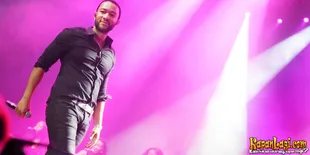 John Legend Nyanyikan All Of Me di Pernikahan Kanye dan Kim