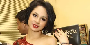 Joshua Deg-degan Bareng Andien di Java Soulnation 2012