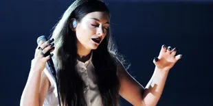 Juara di Grammy, Lorde Putus Sekolah!