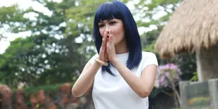 Julia Perez Harap Pemain Pokemon Go Tidak Terlalu Blo'on