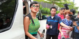 Julia Perez: Jangan Berpikir Hidup Selalu Indah!