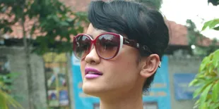 Julia Perez Sensual Namun Tak Vulgar Dalam 'KUTUKAN ARWAH SANTET'