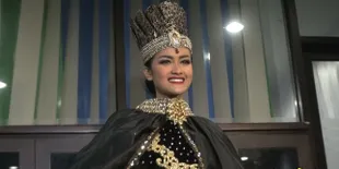 Julia Perez Sering Didatangi Kereta Kencana Nyi Roro Kidul