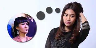 Jupe Selalu Dekat Dengan Pemain Bola, Della Perez: Itu Hukum Alam