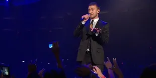 Justin Timberlake Histeriskan Grammy Awards 2013
