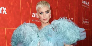 Kalahkan Taylor Swift, Katy Perry Jadi Musisi Wanita Dengan Bayaran Tertinggi 2018
