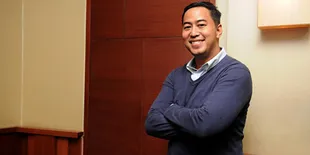 Kalau Pandji, Ernest dan Raditya Dika Sepanggung, Siapa Paling Bikin Kamu Ketawa?